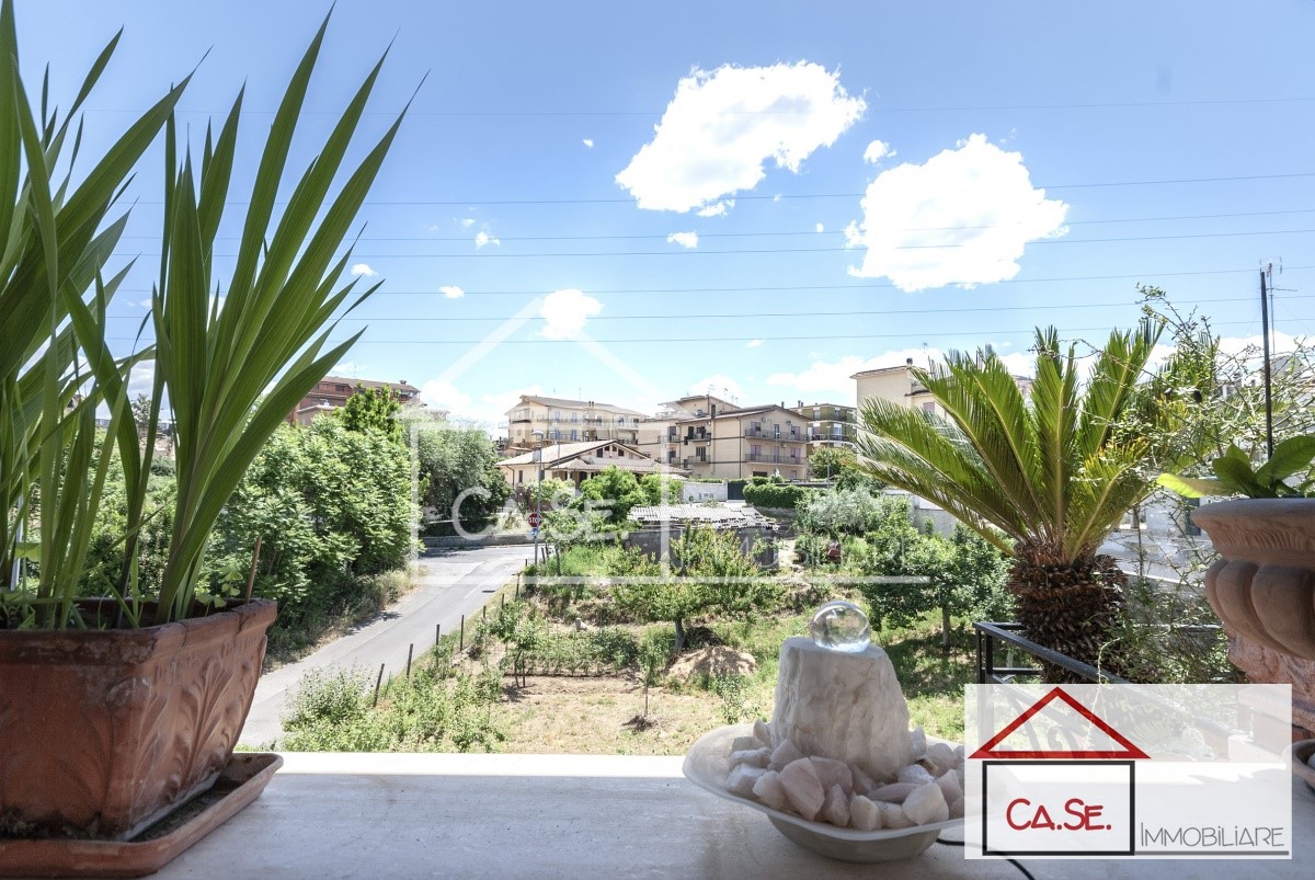 Appartamento ROMA vendita  Roma  Case Immobiliare di Serena Di Ienno